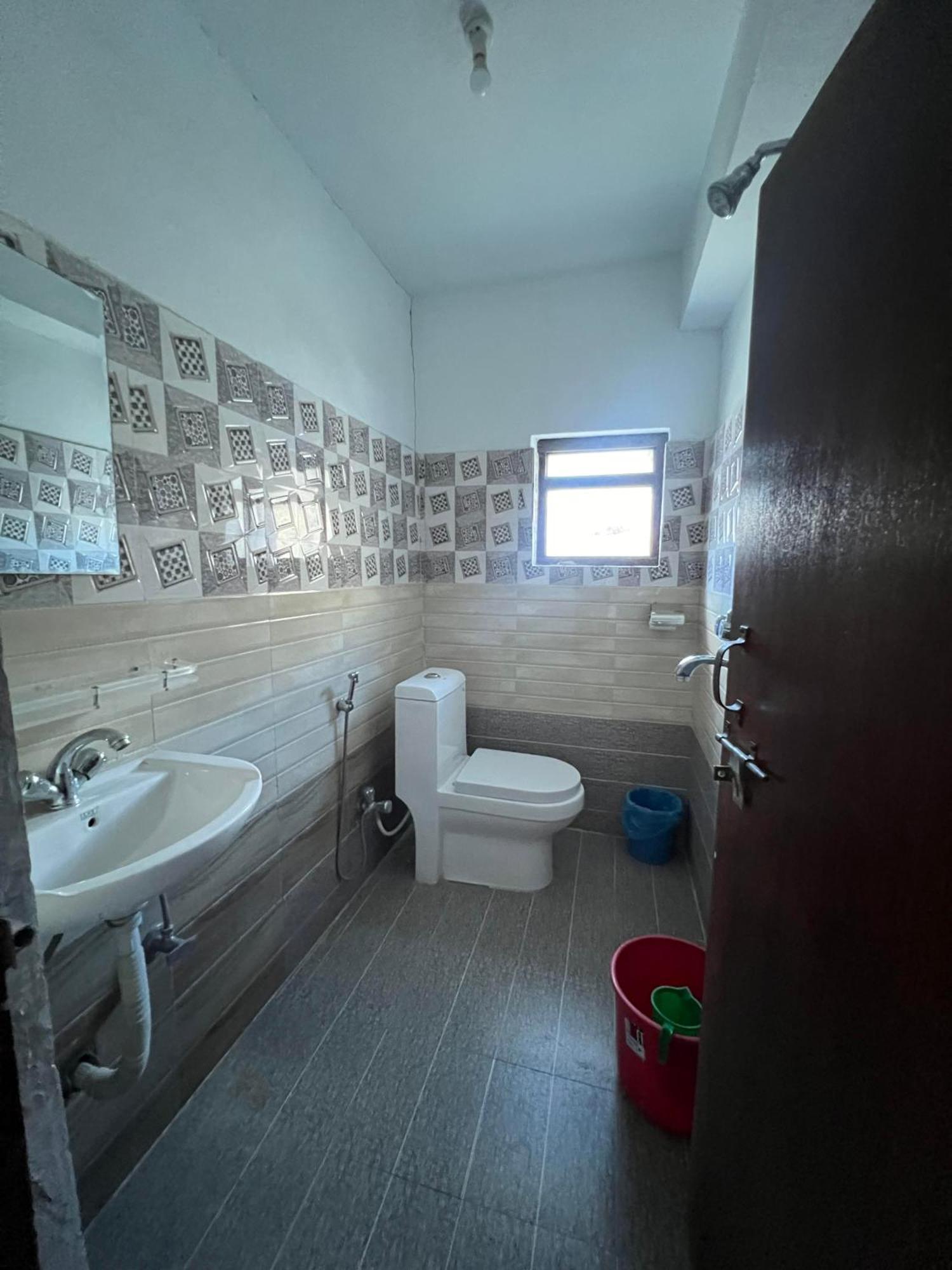 New Neeru Guest House Jomsom Eksteriør billede