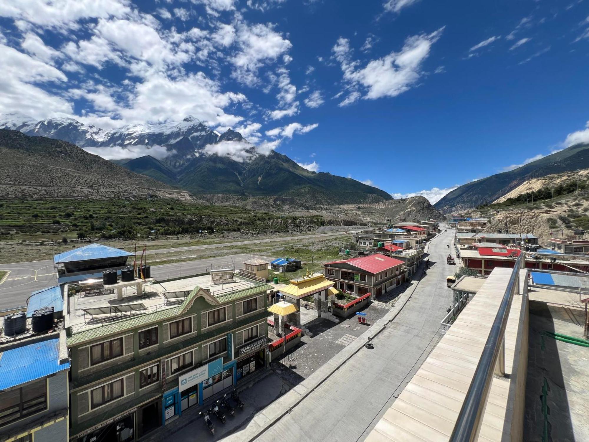 New Neeru Guest House Jomsom Eksteriør billede